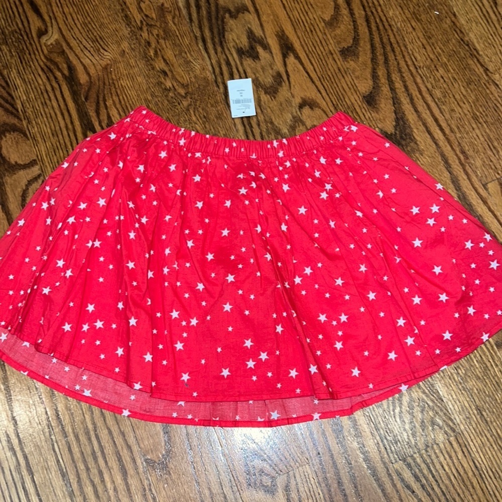 Gap Kids girls star skirt in red and white sizes 8 and 12 NWT